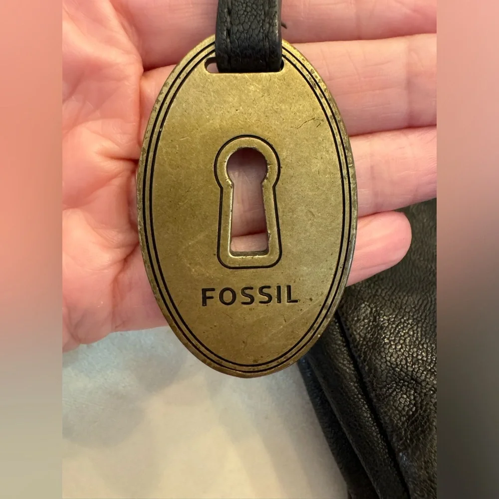 VTG! Fossil Foldover Shoulder Bag with Gold Accents - Picture 16 of 16